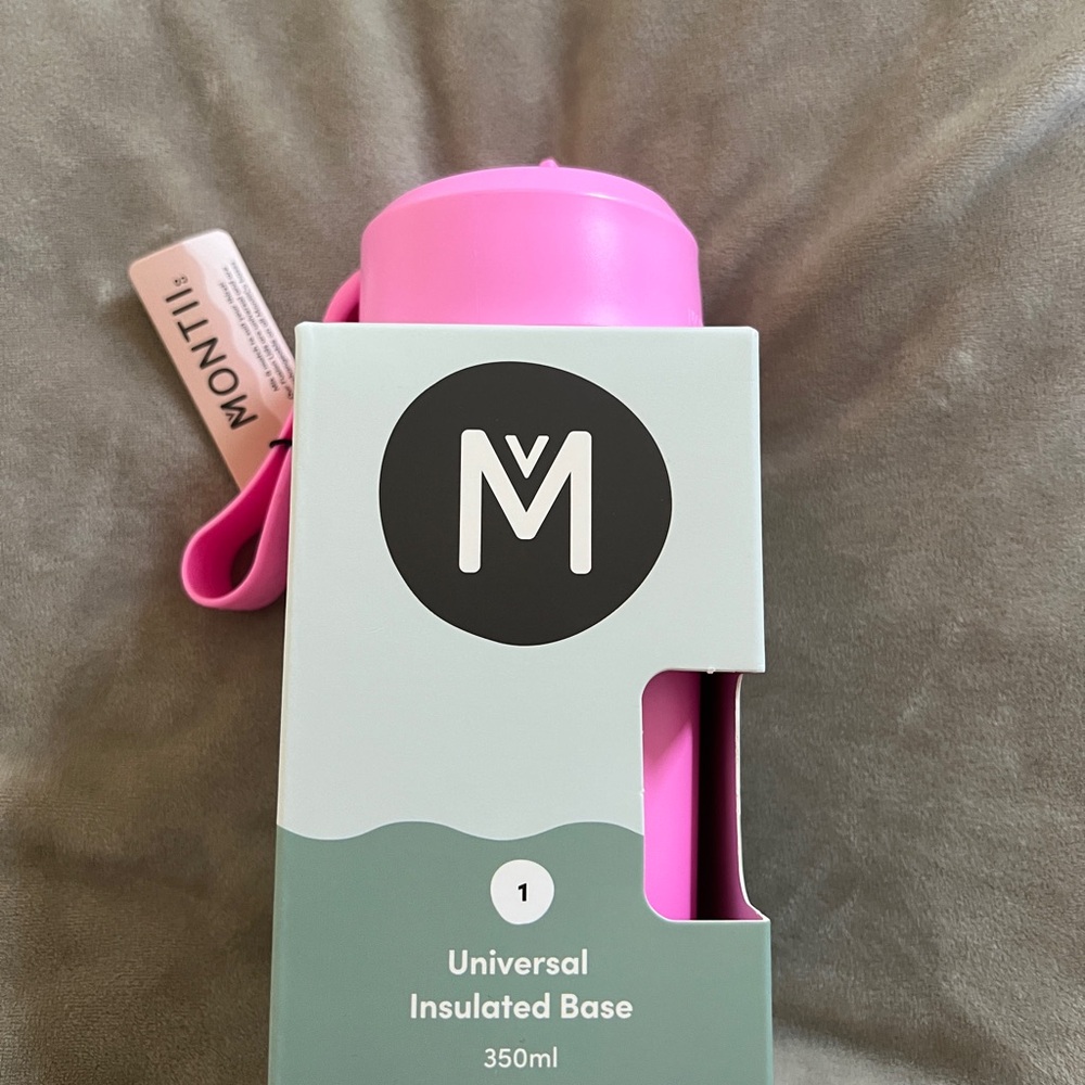Montii Co Water Bottle 350ml/12 oz Pink Floss color - NEW In Box